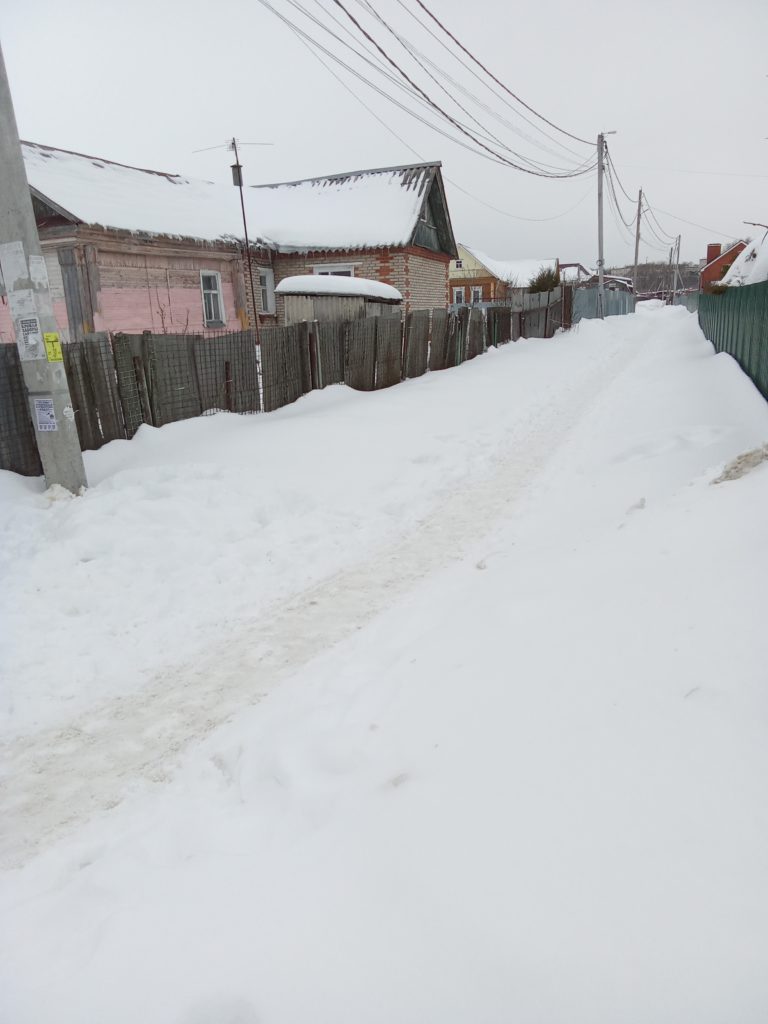 IMG_20240222_142739-e317e273793f665fffeaad564ee38e46-768x1024 Дорога в деревне Литвиново не убирается от снега, скоро будет невозможно ходить