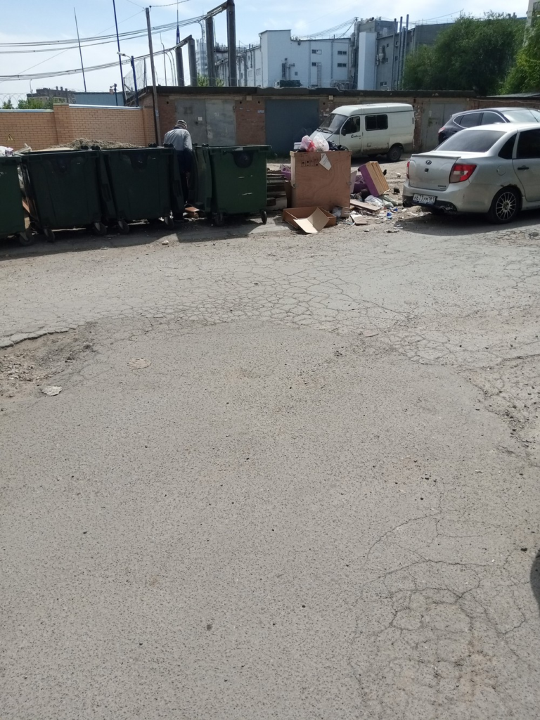 image-151-768x1024 Проблема с мусором на ул. Волкова в Ростове