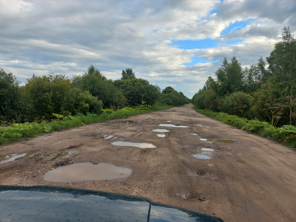 image-64-1024x768 Ремонт дороги на село Матвеевское Тверской области не производится