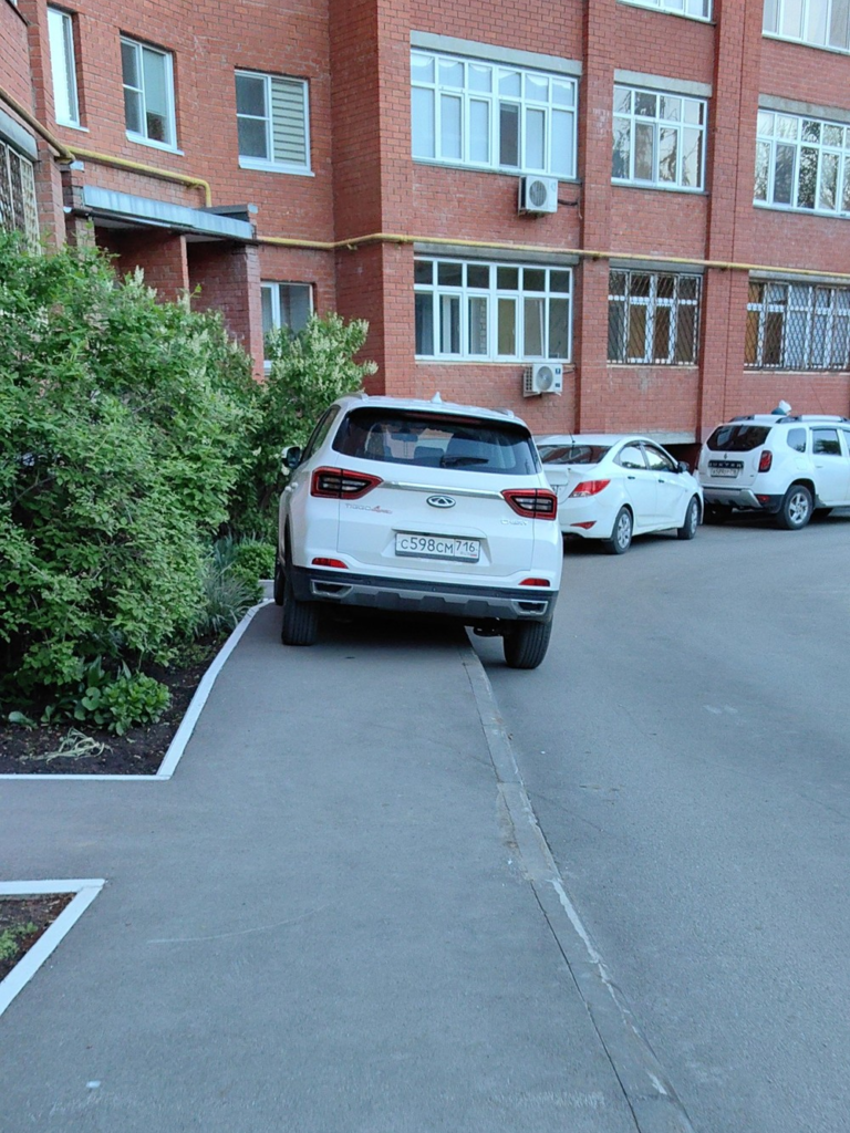 image-242-edited-768x1024 Подборка автохамов, автонарушителей за 1 - 5 мая