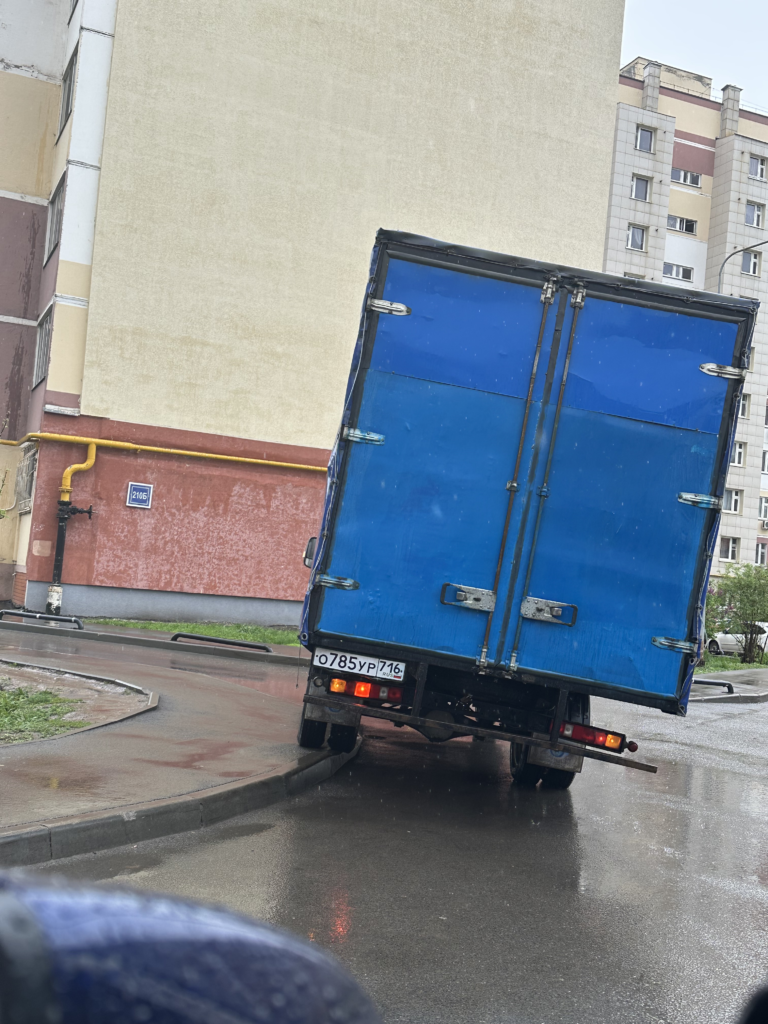 image-266-768x1024 Подборка автохамов, автонарушителей за 6 - 11 мая