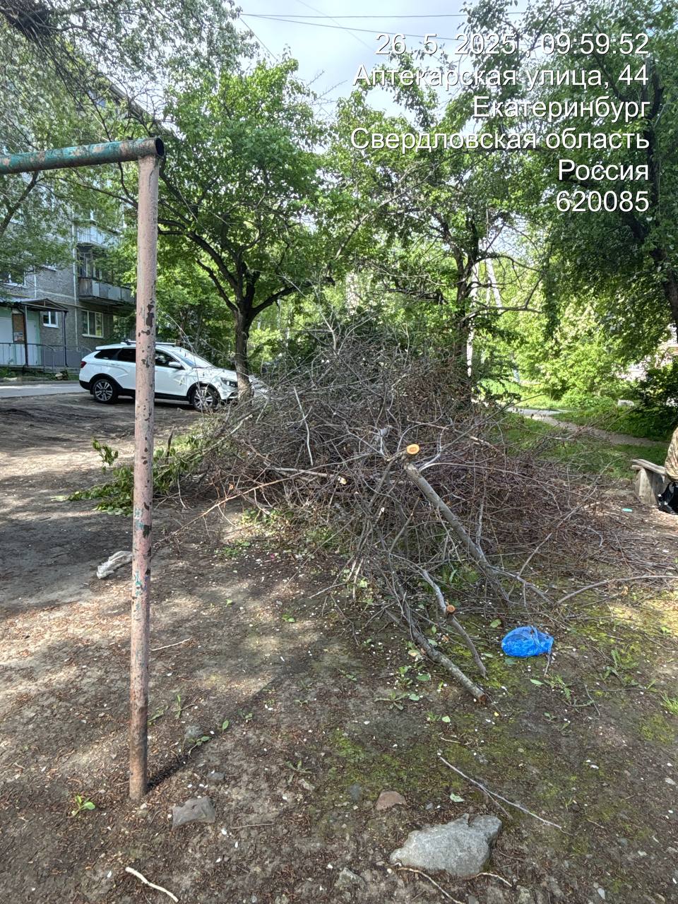 ul.Aptekarskaya-44c Жители Вторчермета массово жалуются на управляющую компанию
