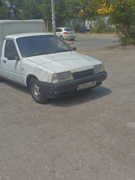 image-168-edited Стихийная торговля на Залесской в Симферополе не прекращается
