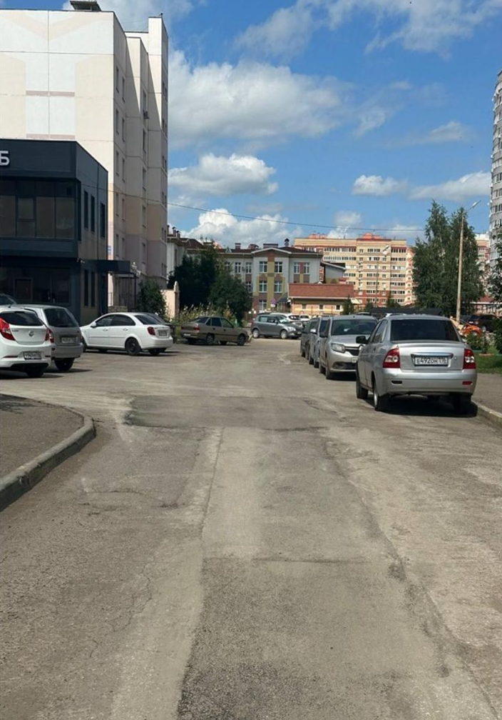 image-291 Ямочный ремонт выполнен у дома №195 на ул. Ленина в Альметьевске