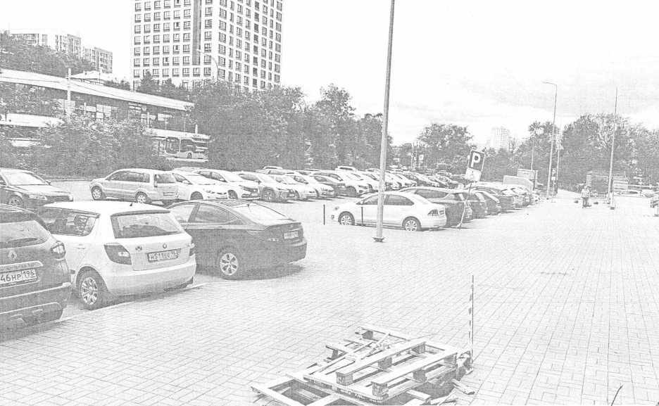 image-343-edited Администрация Екатеринбурга не подтвердила факты стихийной торговли на Щорса, де Геннина и Щербакова