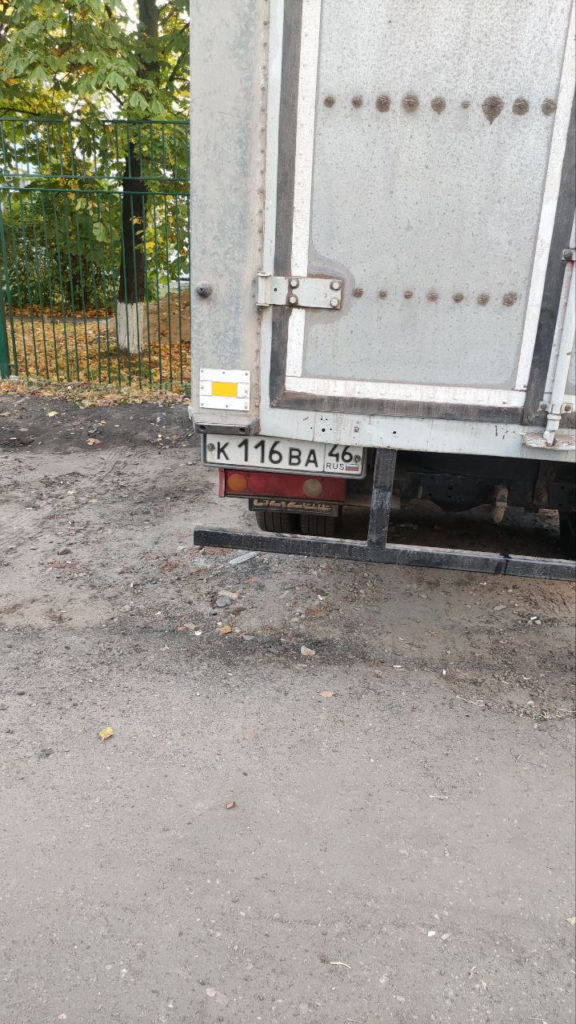 image-279-576x1024 В Балашихе на улице Почтовой ведут торговлю с автомобиля у детского сада
