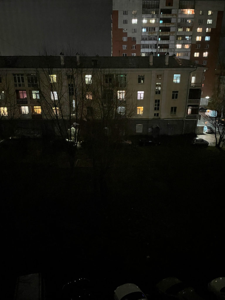 Minometchikov-62-2-768x1024 В Екатеринбурге жители дома на Минометчиков остались без уличного освещения