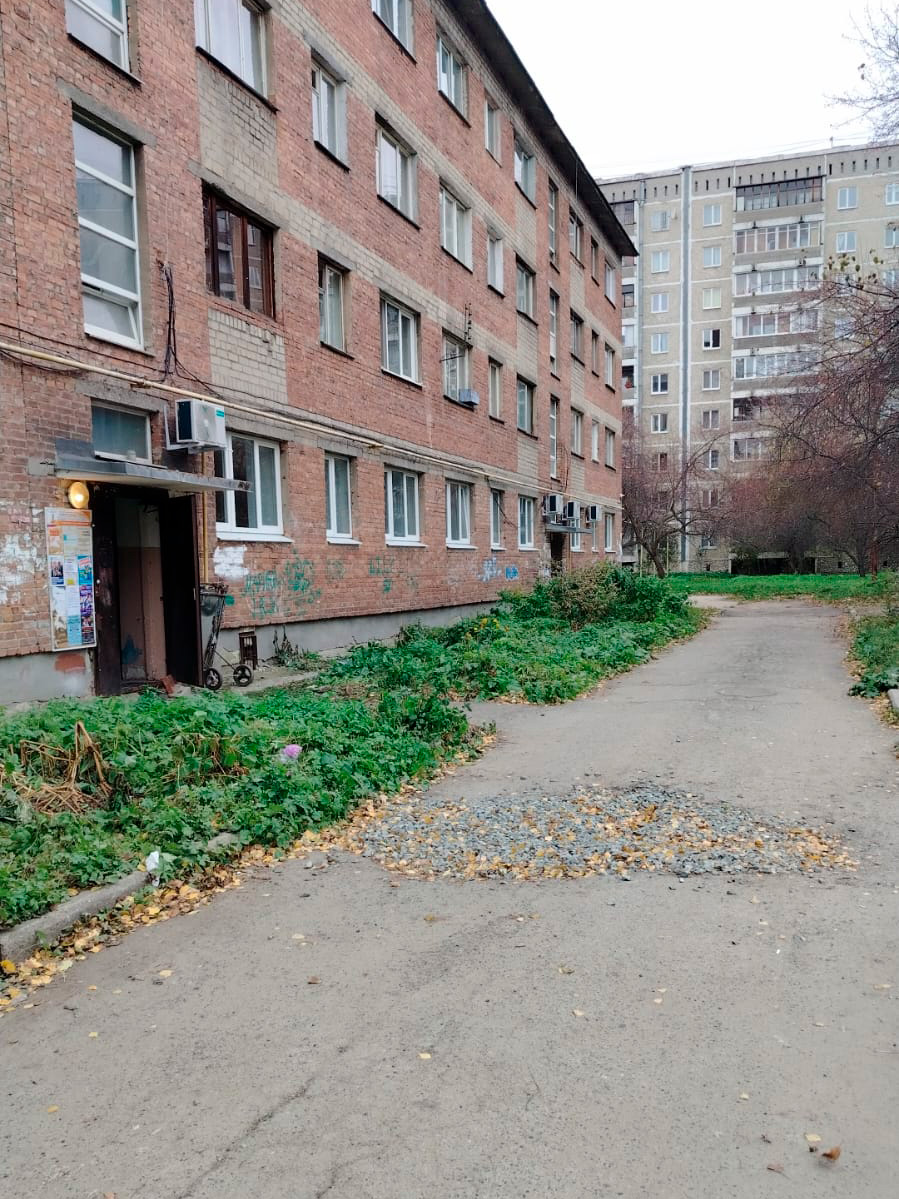 cherep1 Коммунальная авария в Екатеринбурге: прорыв трубопровода на Черепанова оставил жителей без водоснабжения