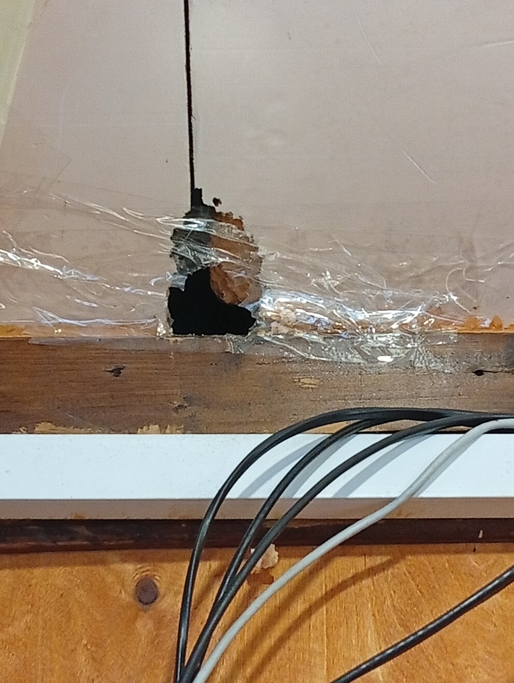 80b2b3f83af85c94e5650077f84e1df6 В Москве попросил проверить палатку с выпечкой у метро «Шоссе Энтузиастов»