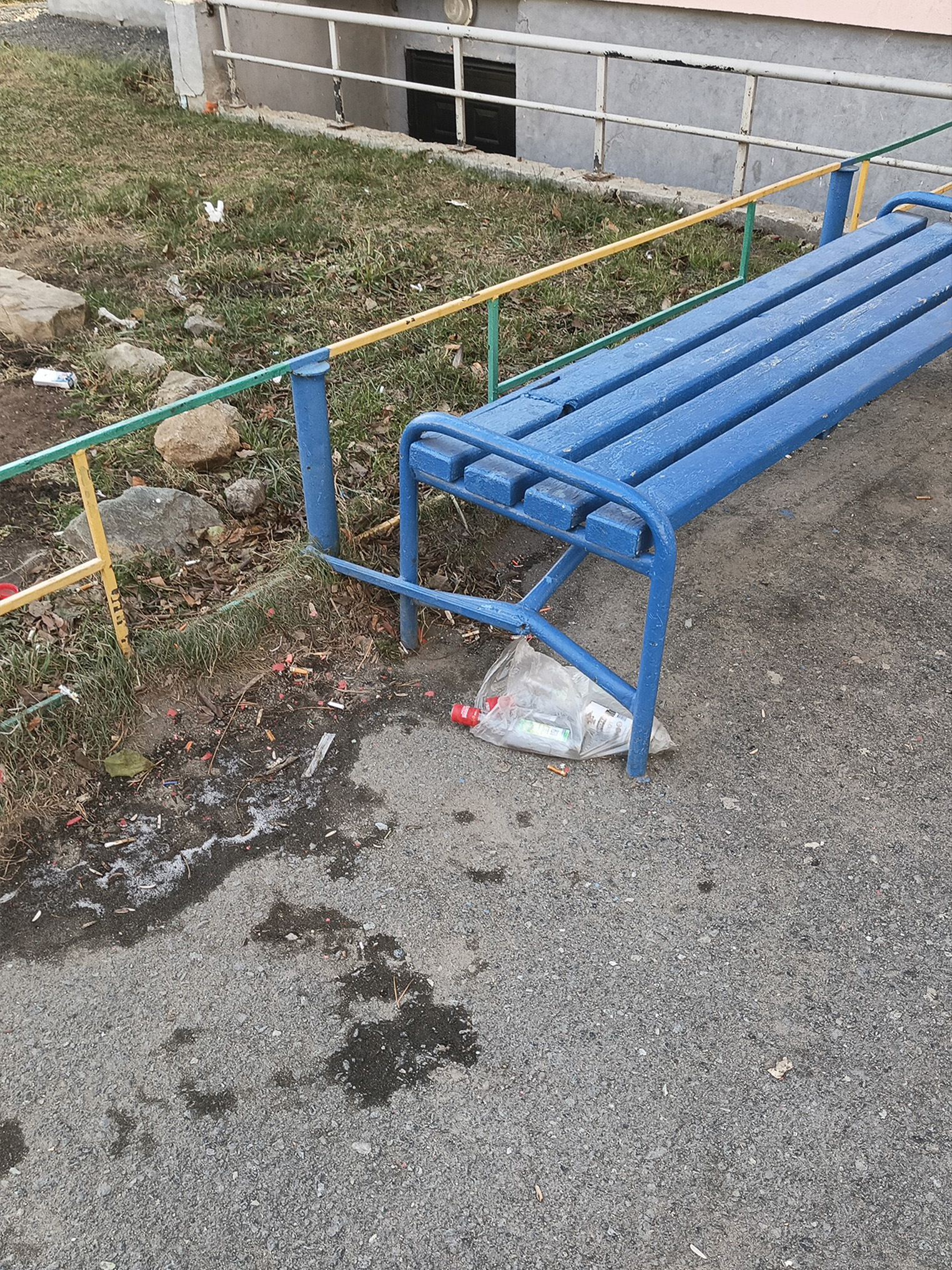 IMG_20251112_182404_186-179d21a3a0ad9873c0403c0f621f96037 Жители дома на Дизельном, 40 в Екатеринбурге бьют тревогу из-за антисанитарии и бездействия УК