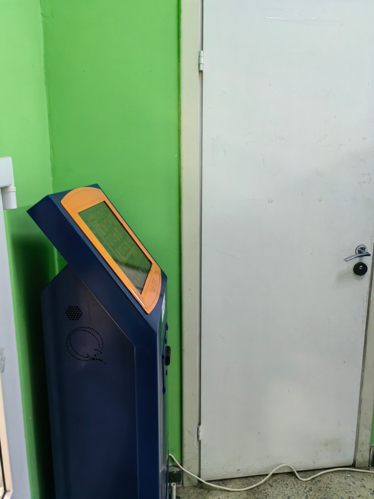 image-125-768x1024 В Набережных Челнах в ТЦ «ДианаЭль» обнаружили игровой автомат