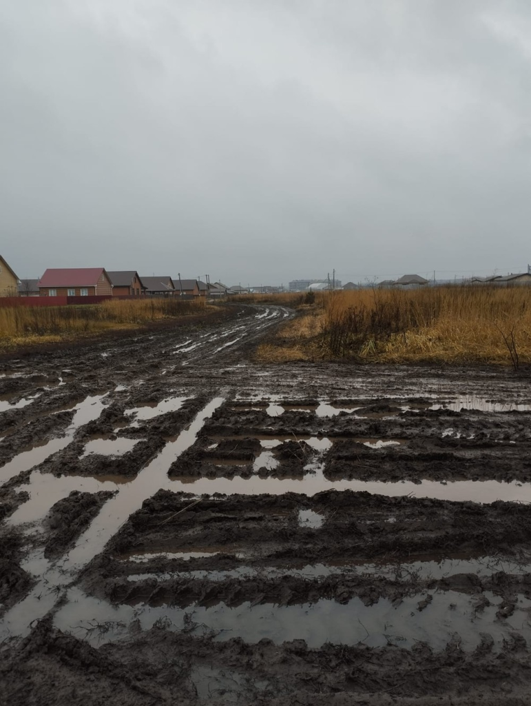 image-76-771x1024 Критическое состояние улицы Садовода Костина в Мензелинске: дорога разрушена, освещения нет