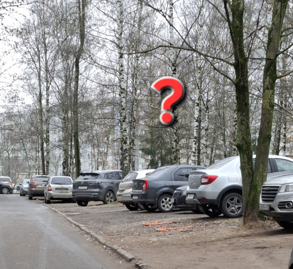 image-38-1024x943 В Пскове двор на Рижском проспекте разрушен из-за самовольных парковок