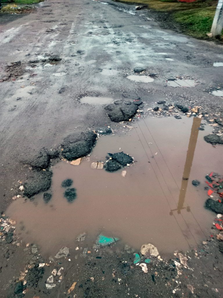 kazan-Suvorova-1-768x1024 «Проходим через Альпы»: в Казани на улице Суворова дорогу не ремонтировали более 30 лет