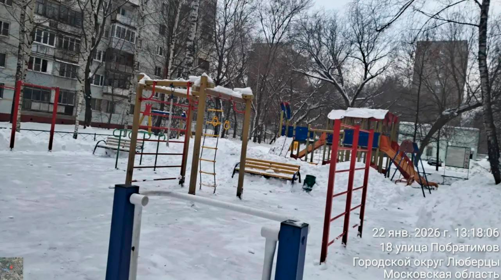 otvet-ljubercy-pobratimov-3-1024x572 В Люберцах отчитались об уборке снега во дворе на Побратимов